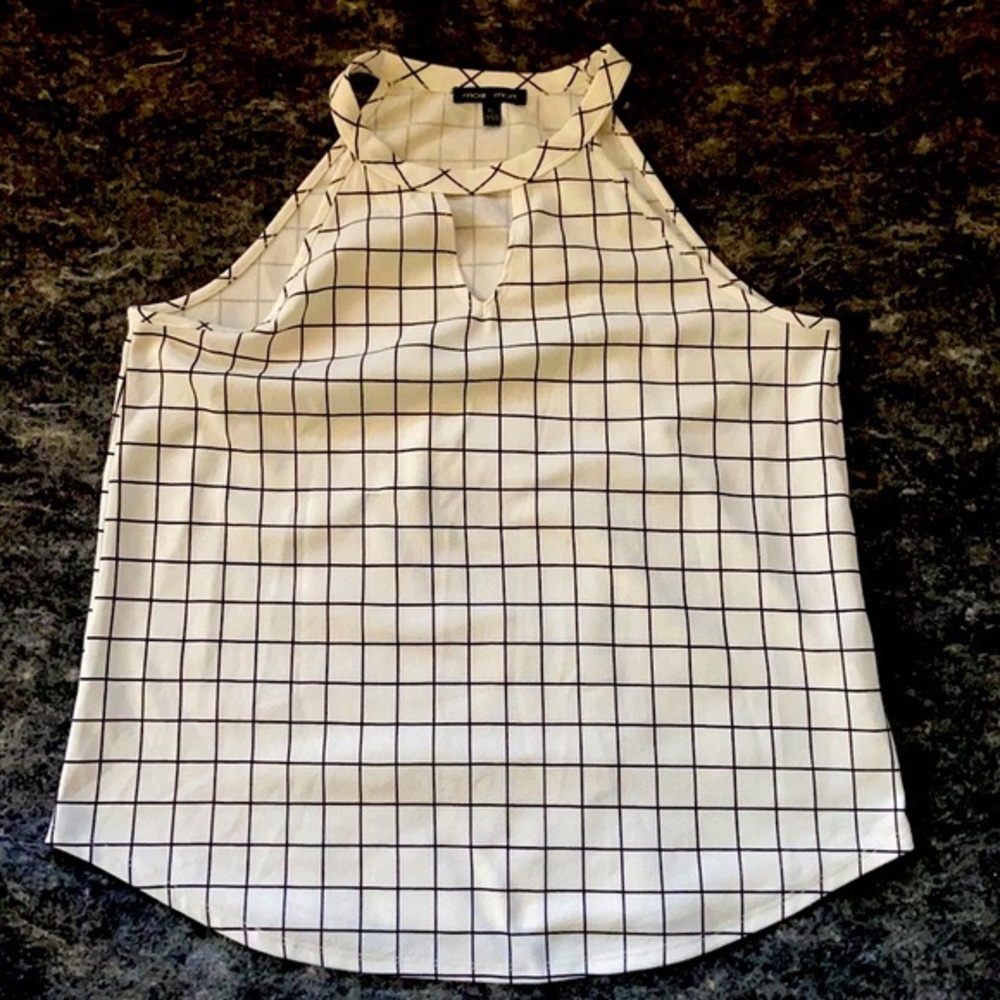White A-line Sleeveless Blouse